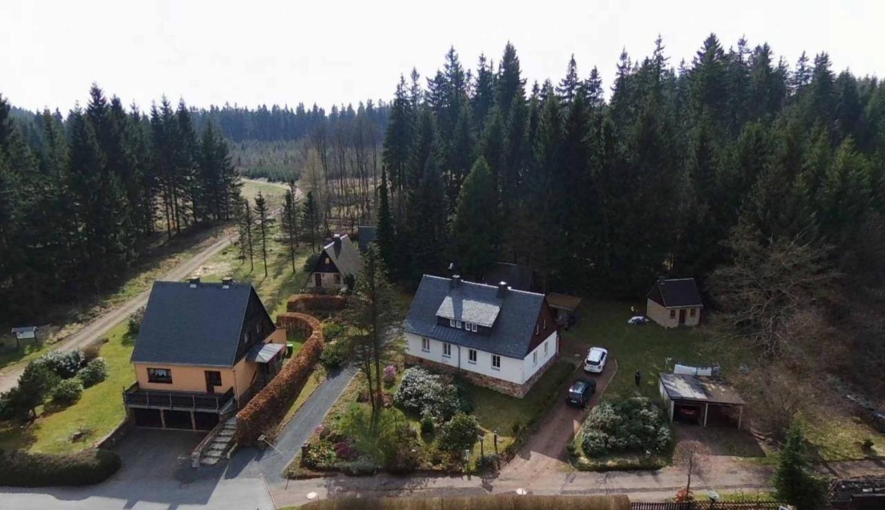 Ferienhaus Ferien Am Waldrand Altenberg Bagian luar foto